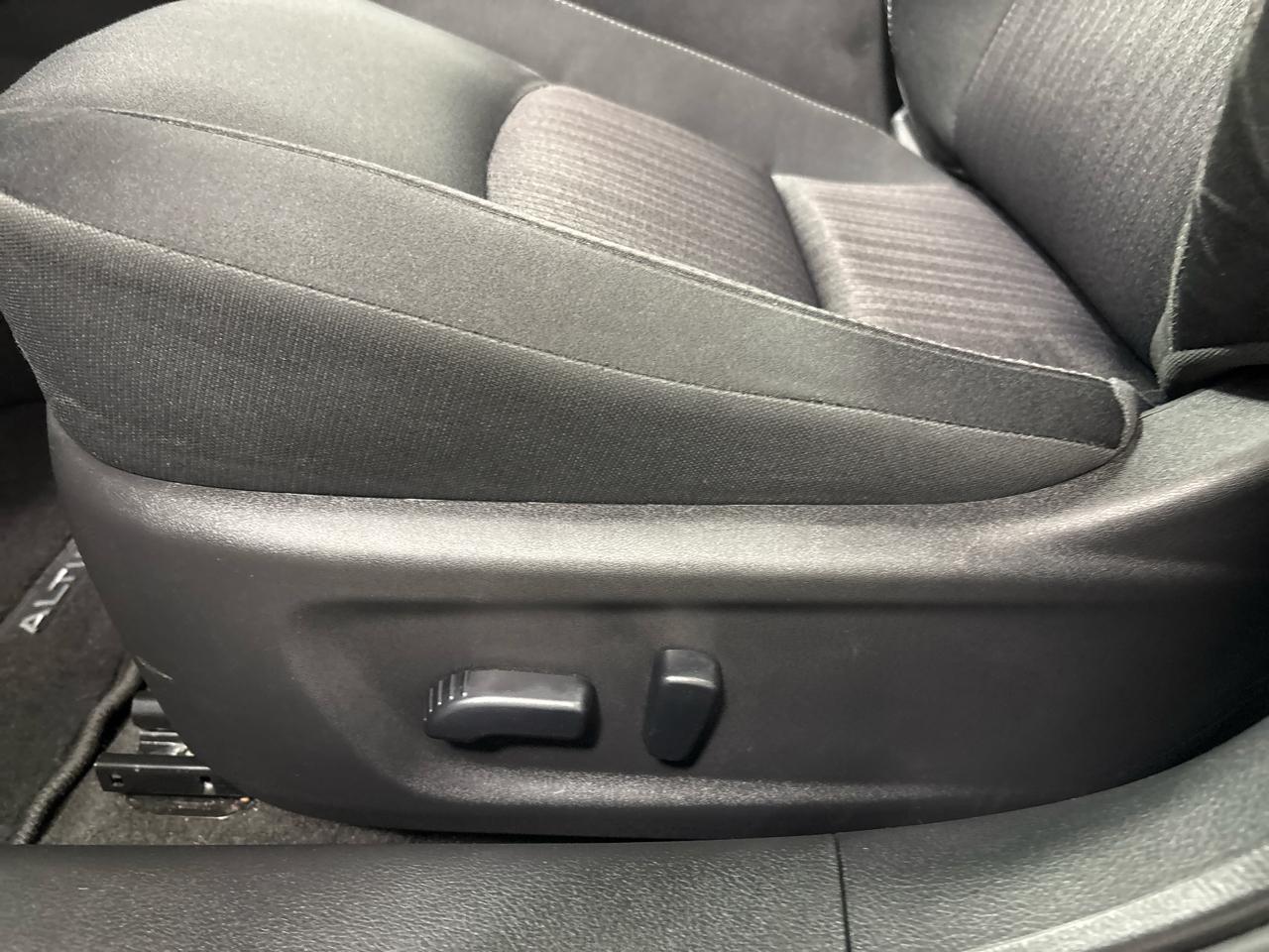 Nissan Altima 2.5 SV 2022