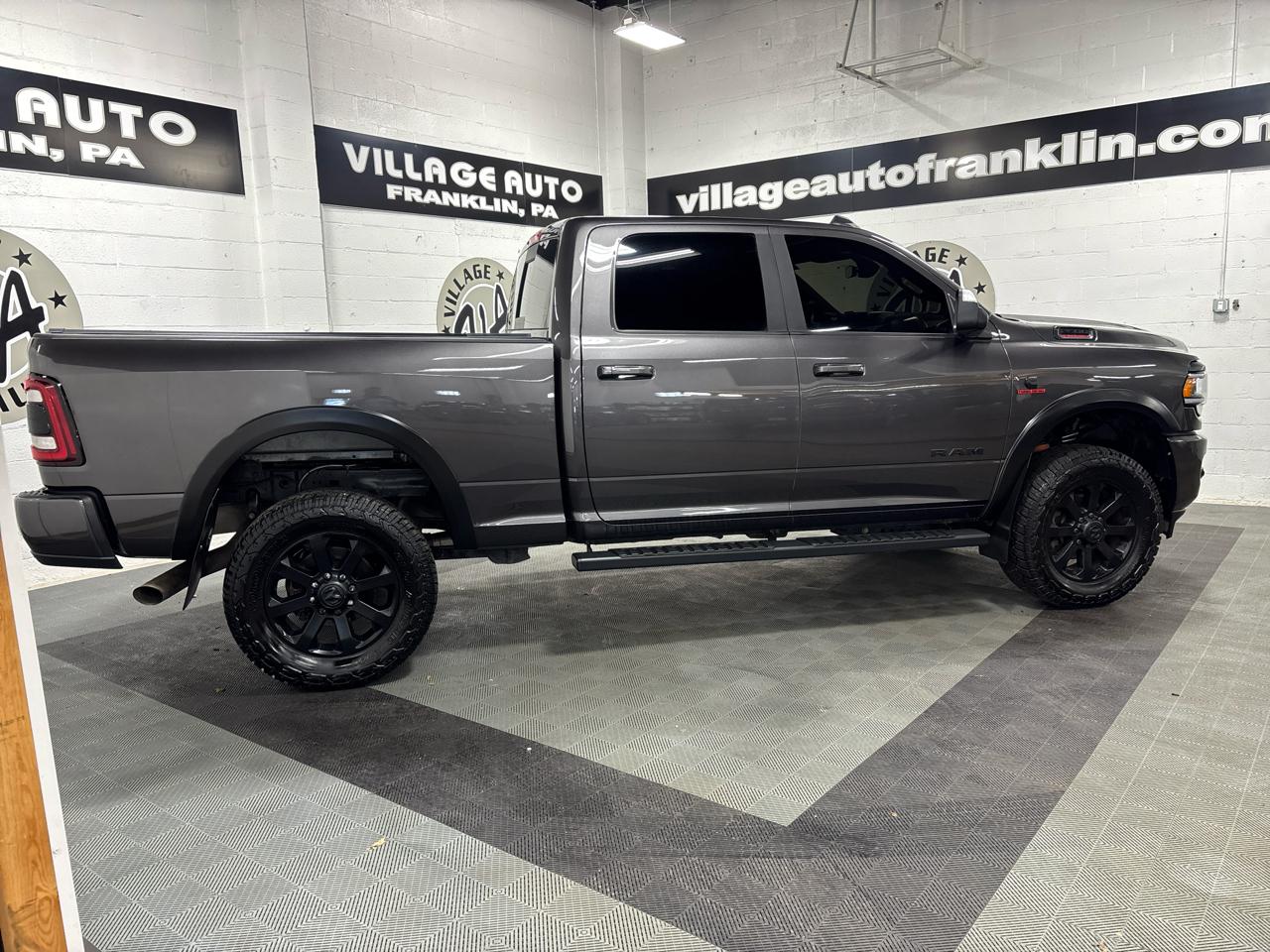 RAM 2500 4WD Crew Cab 149" Big Horn 2022