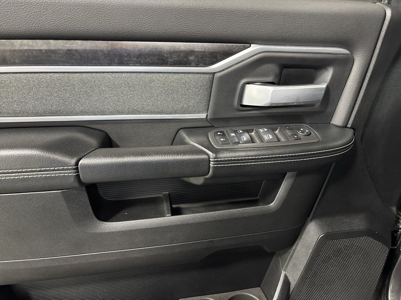 RAM 2500 4WD Crew Cab 149" Big Horn 2022