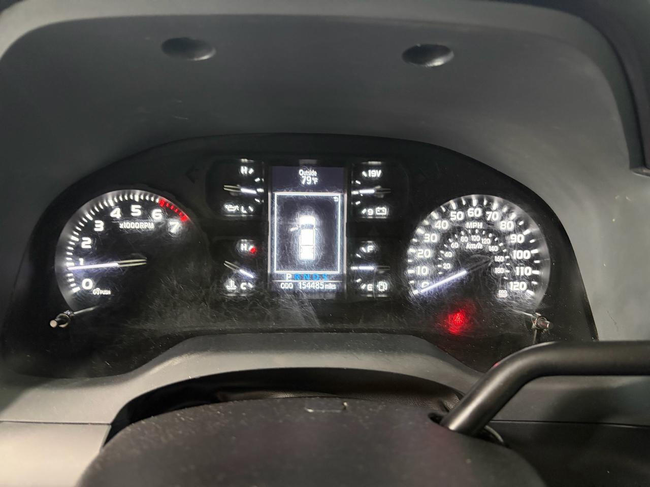 Toyota Tundra Tundra-Grade 5.7L 4WD 2021