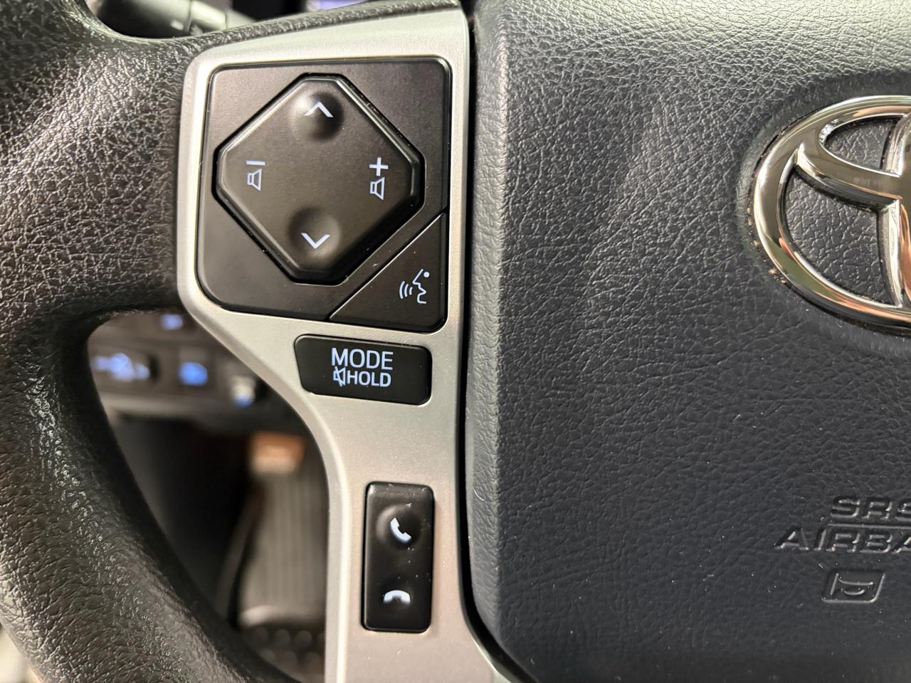 Toyota Tundra SR5 5.7L V8 CrewMax 4WD 2020