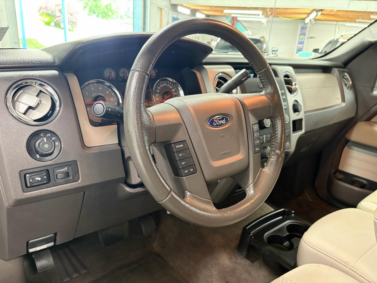 Ford F-150 4WD SuperCab 163" XLT 2010