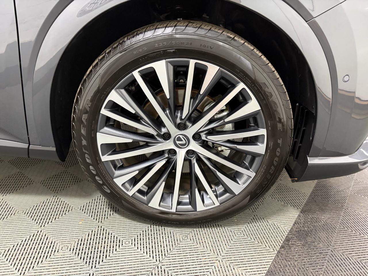 Lexus RX 350h AWD 2025