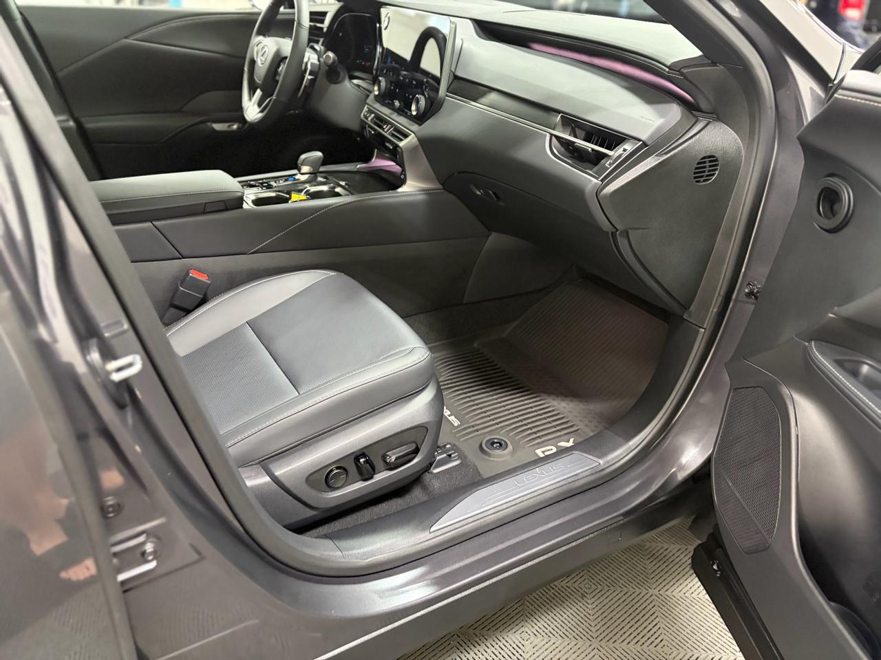 Lexus RX 350h AWD 2025