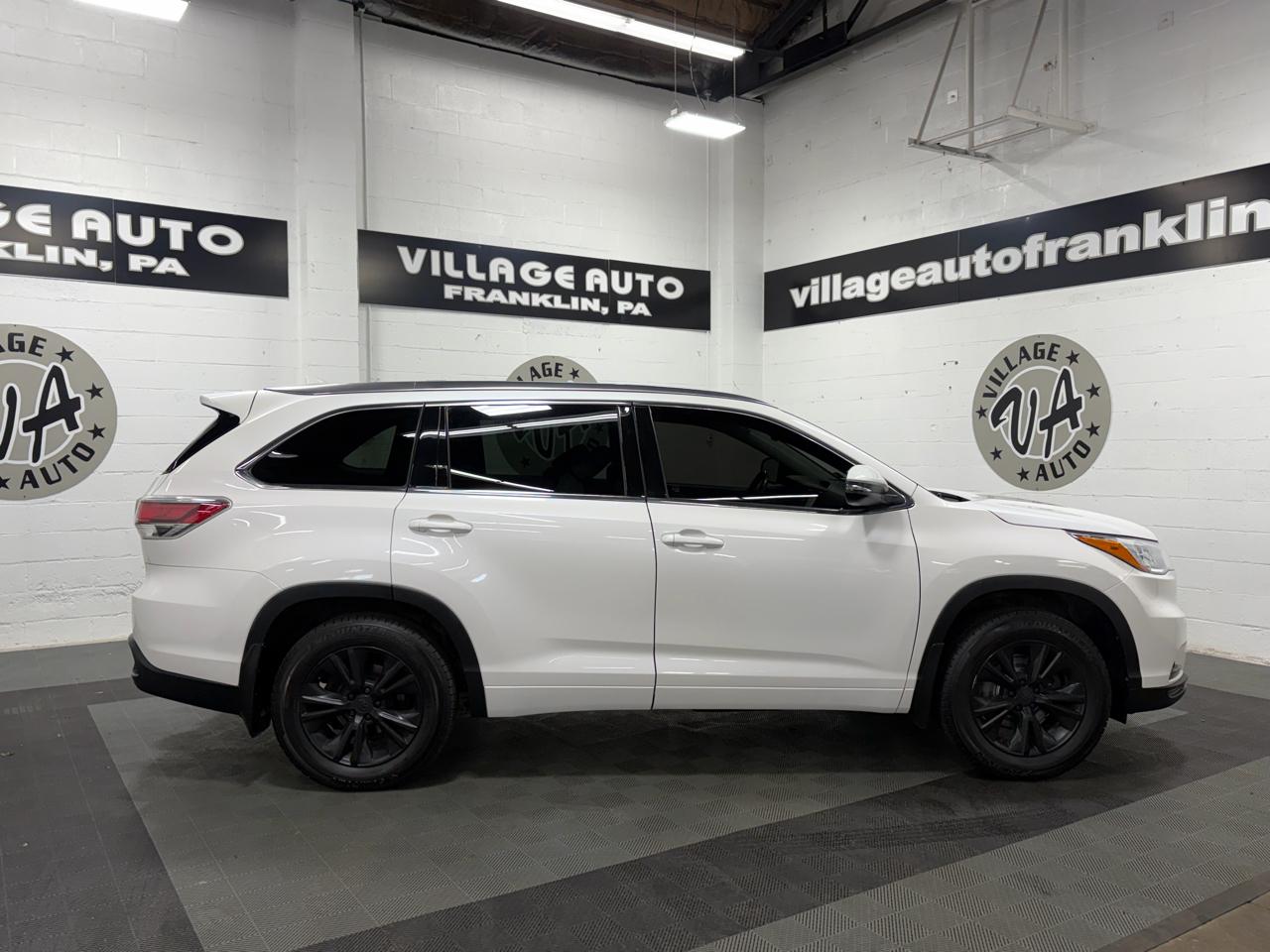 Toyota Highlander XLE AWD V6 2016