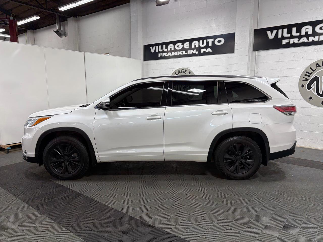 Toyota Highlander XLE AWD V6 2016