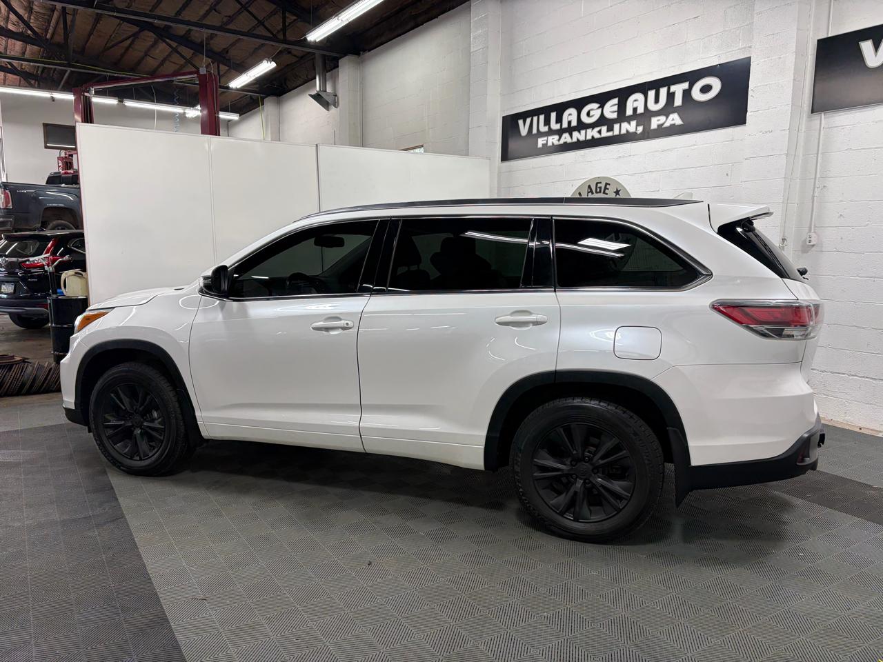 Toyota Highlander XLE AWD V6 2016