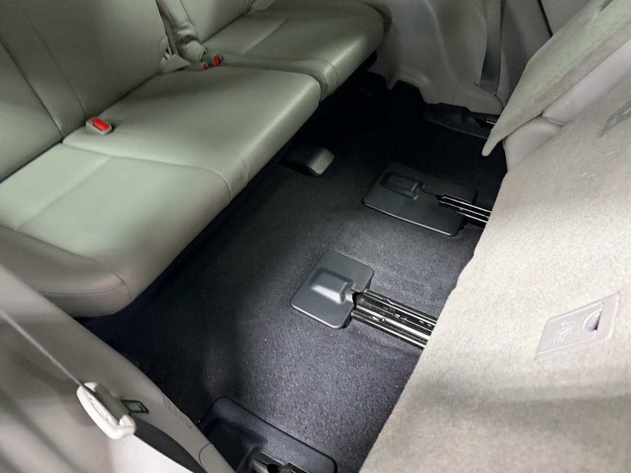 Toyota Highlander XLE AWD V6 2016