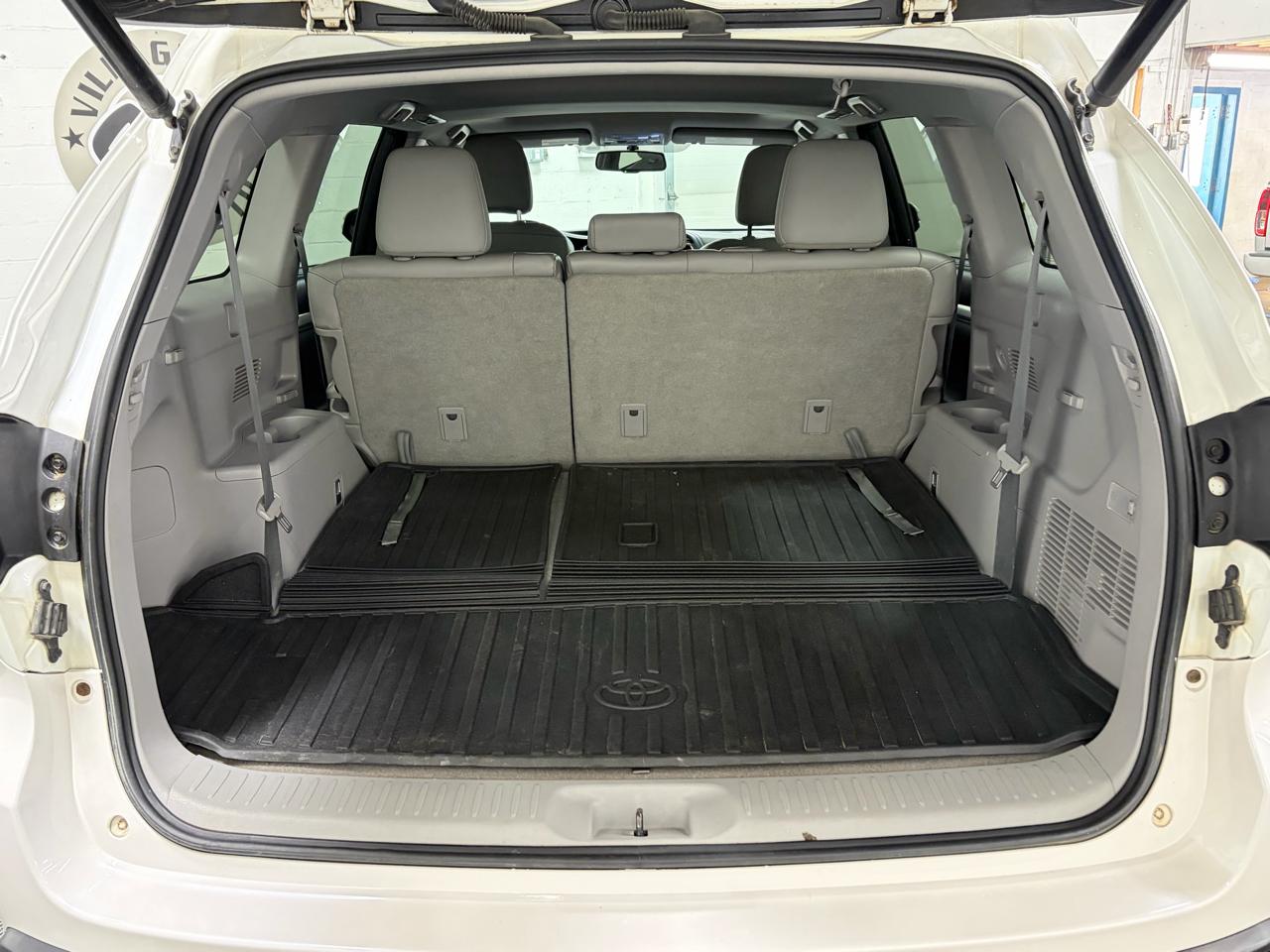 Toyota Highlander XLE AWD V6 2016
