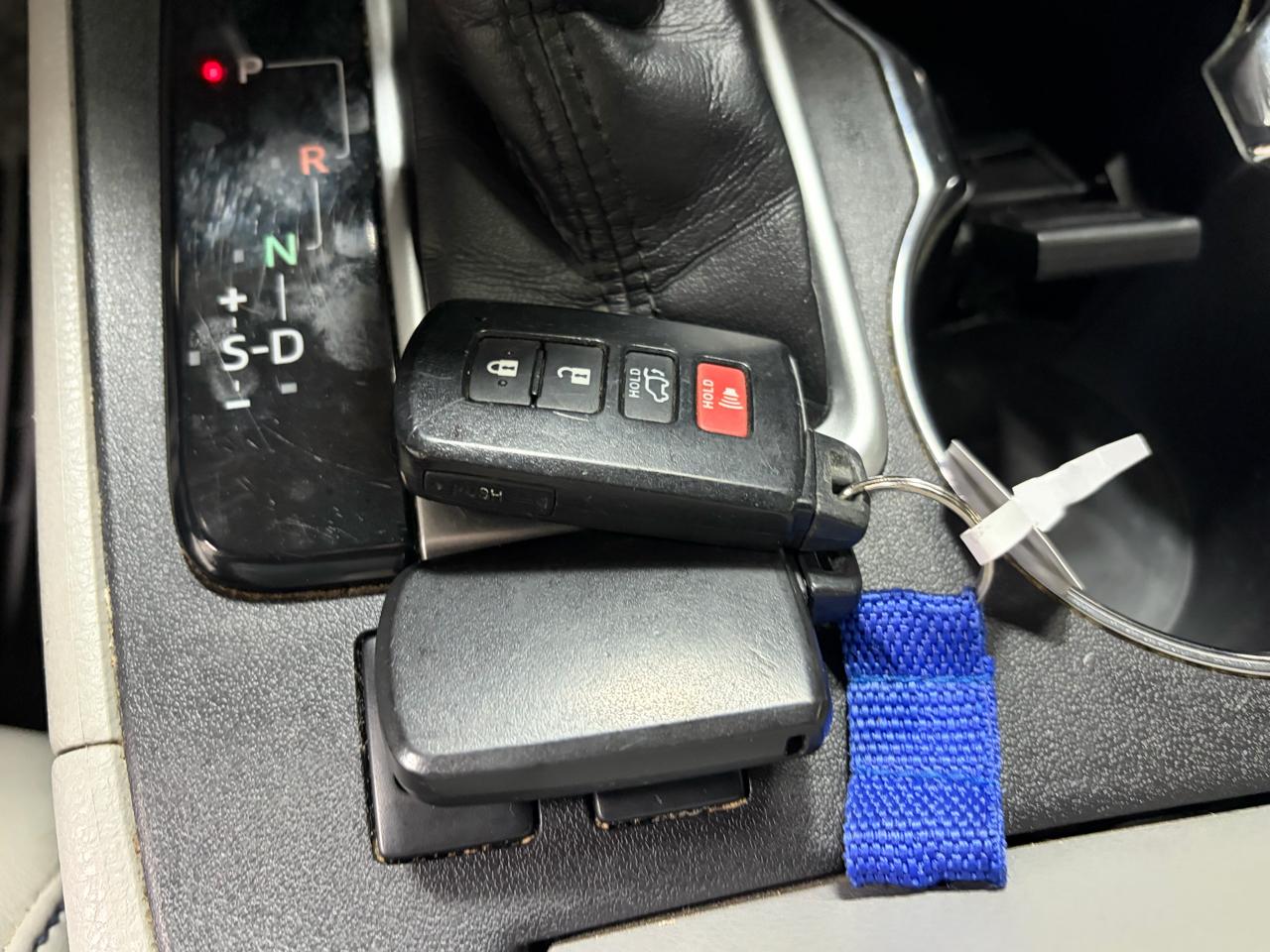 Toyota Highlander XLE AWD V6 2016