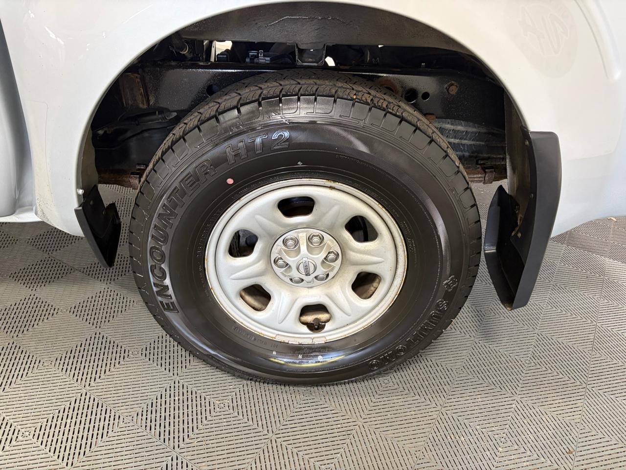 Nissan Frontier 4WD King Cab Auto SV 2021