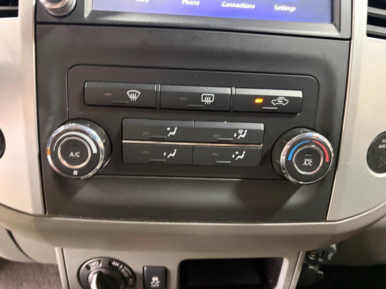 Nissan Frontier 4WD King Cab Auto SV 2021