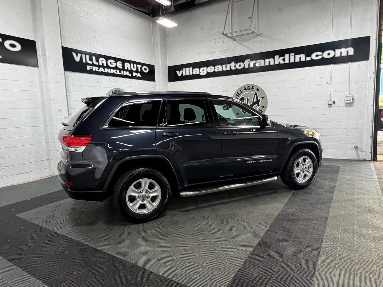 Jeep Grand Cherokee Laredo 4WD 2014