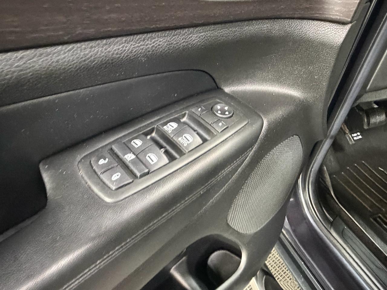 Jeep Grand Cherokee Laredo 4WD 2014
