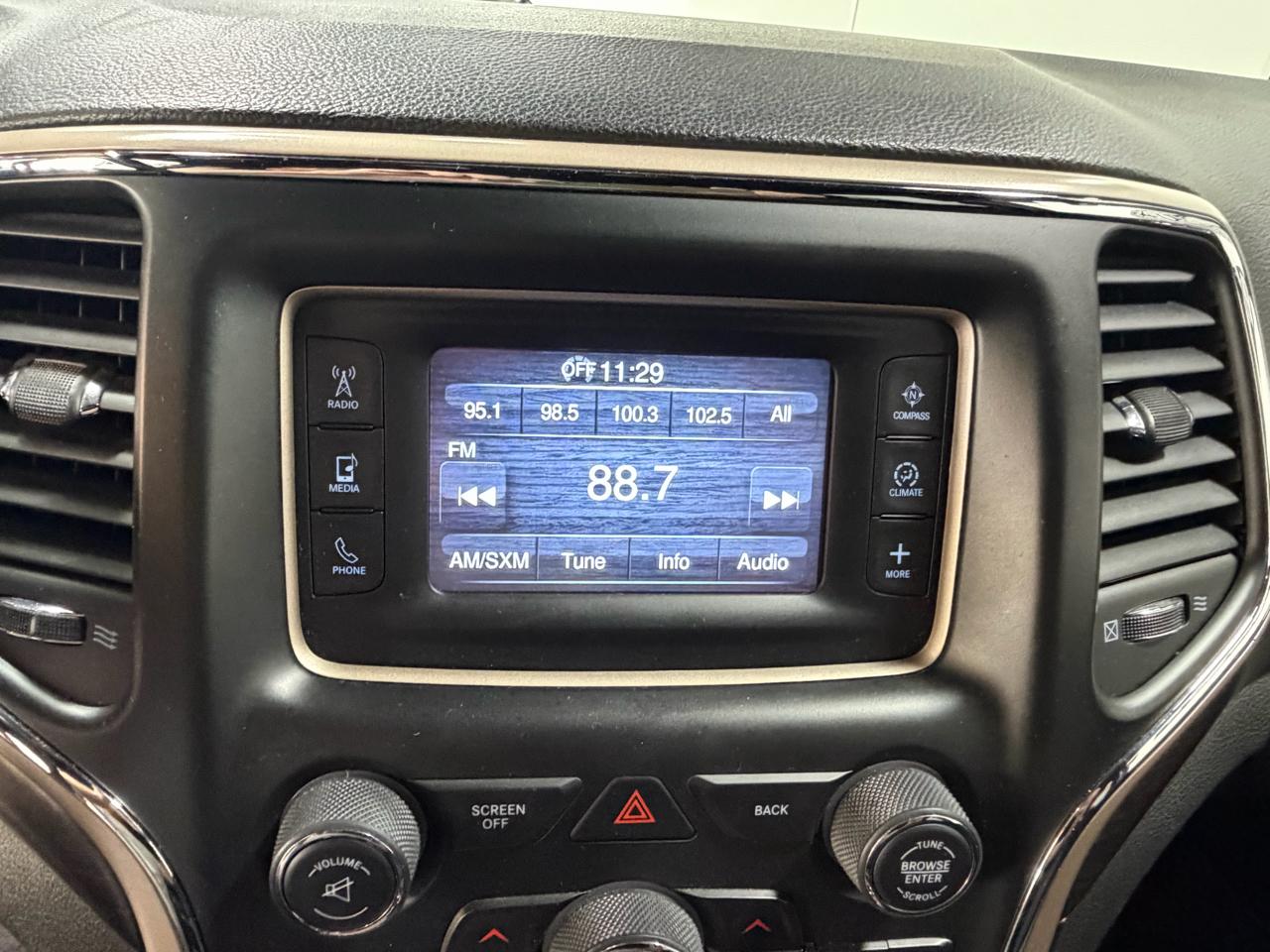 Jeep Grand Cherokee Laredo 4WD 2014