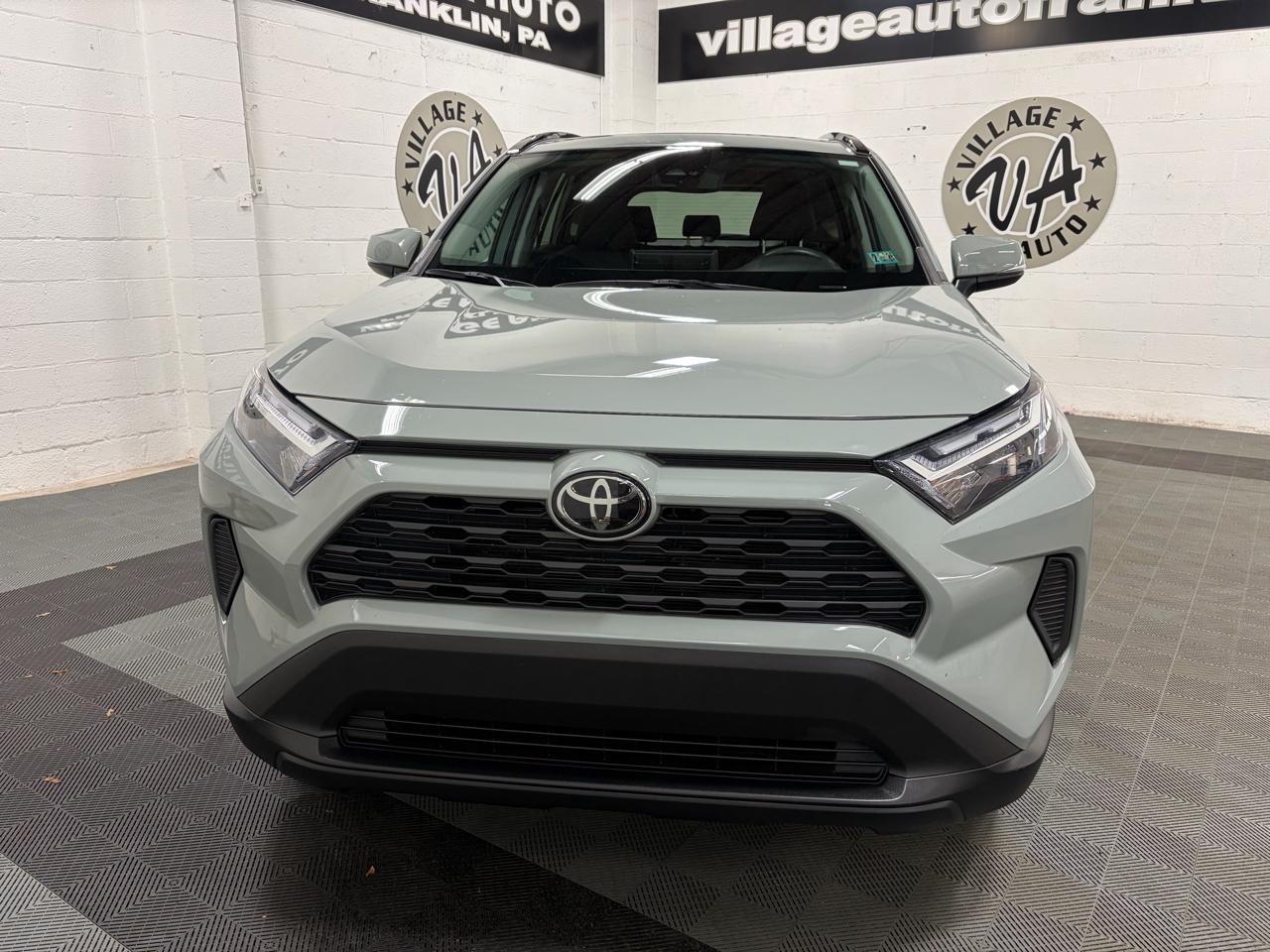 Toyota RAV4 XLE AWD 2023