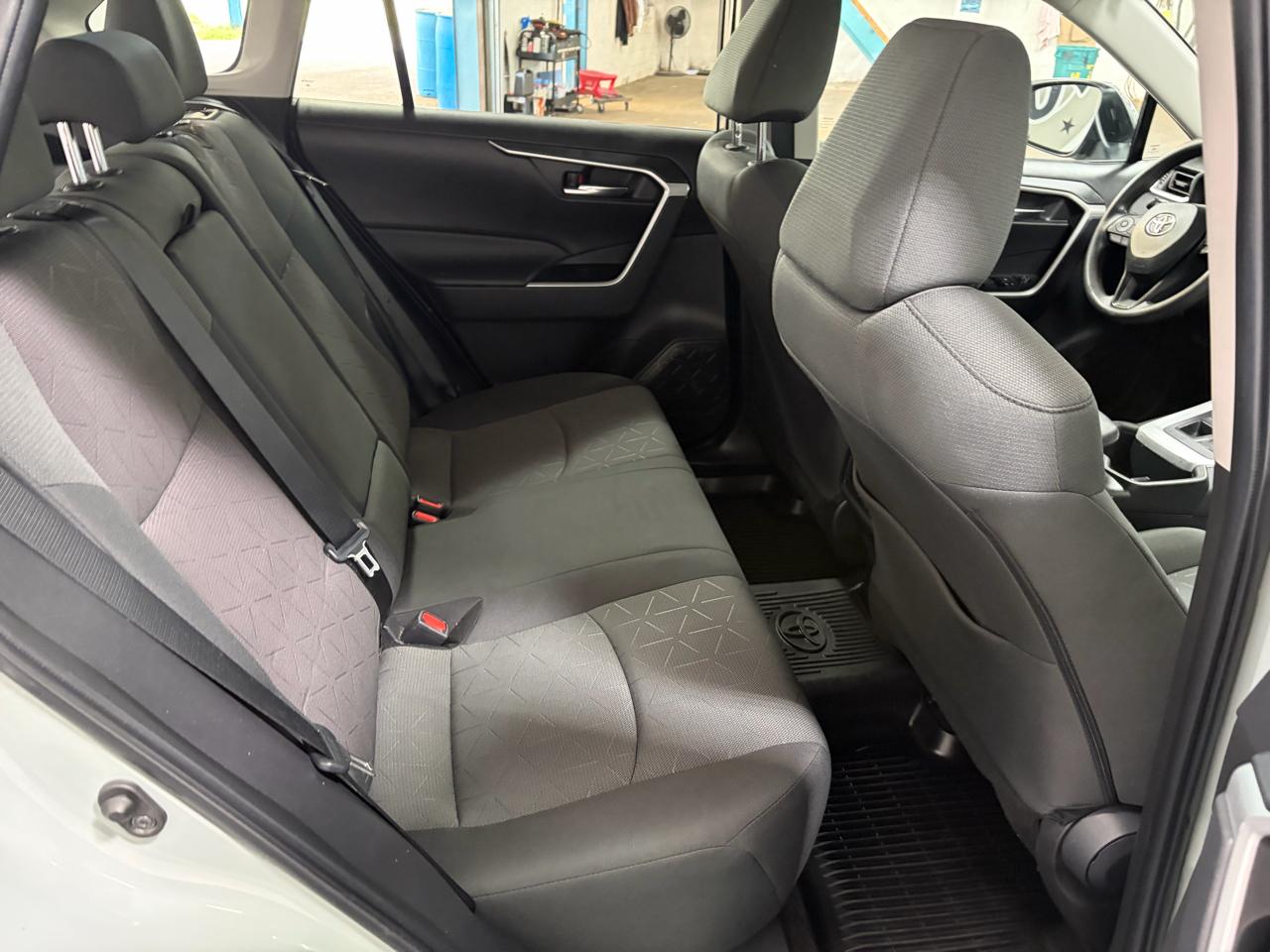 Toyota RAV4 XLE AWD 2023