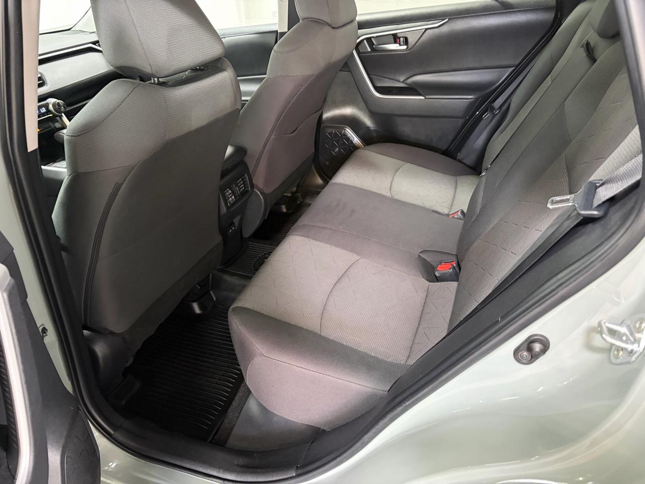 Toyota RAV4 XLE AWD 2023