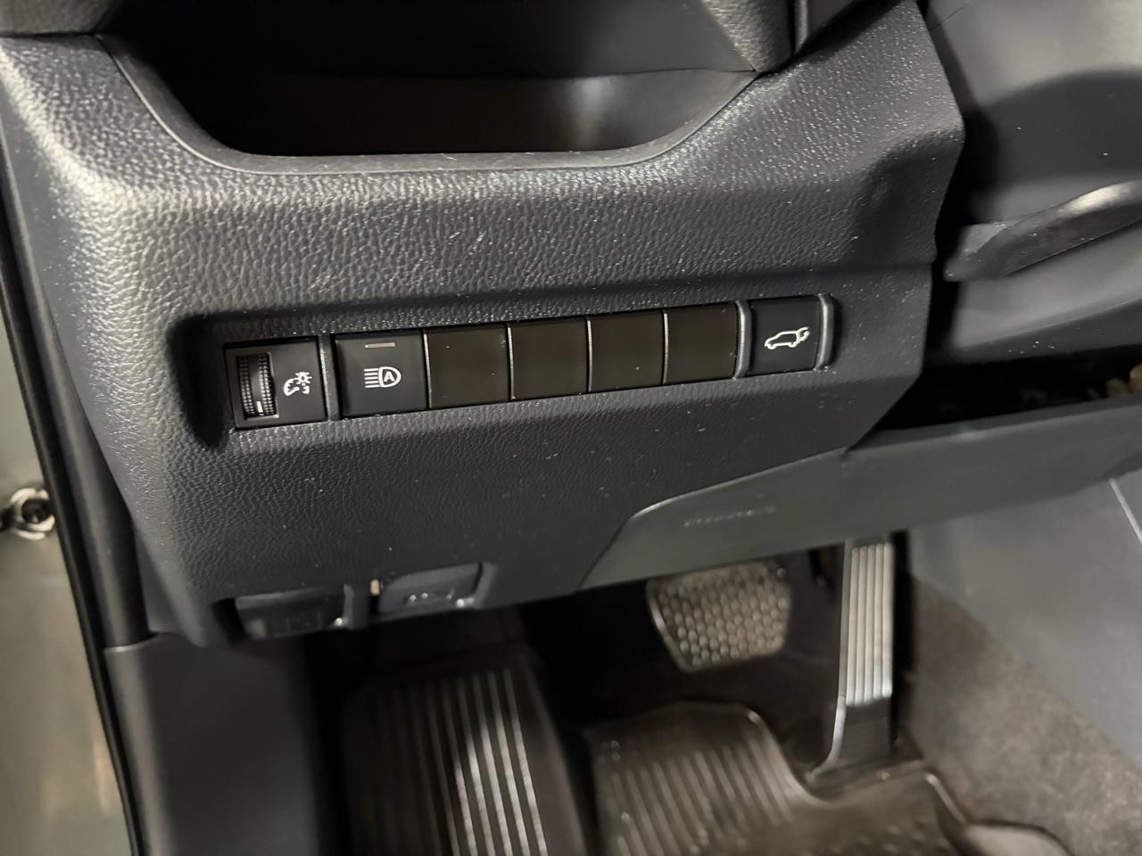 Toyota RAV4 XLE AWD 2023