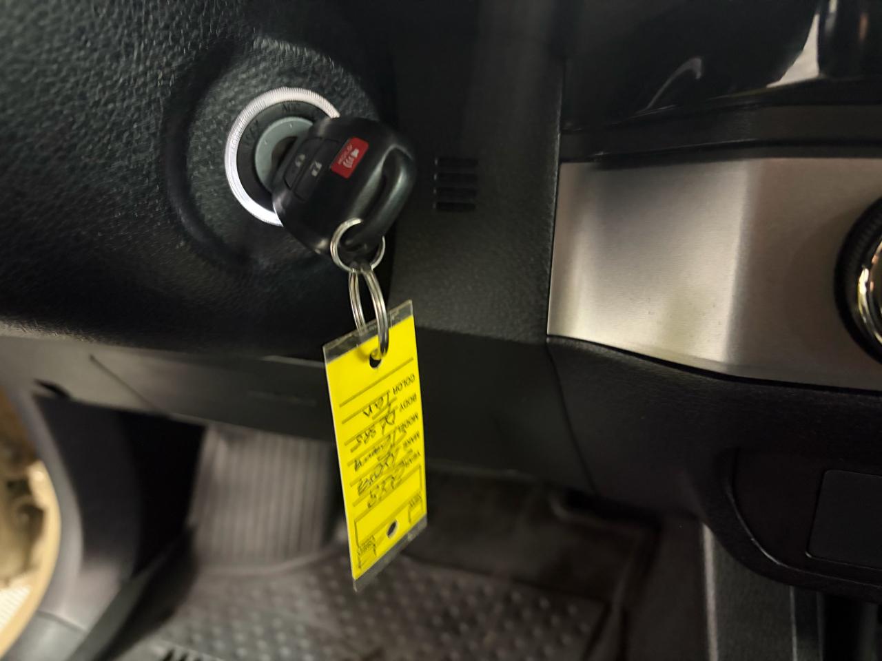Toyota Tacoma SR5 Dbl Cab 4WD V6 at 2018