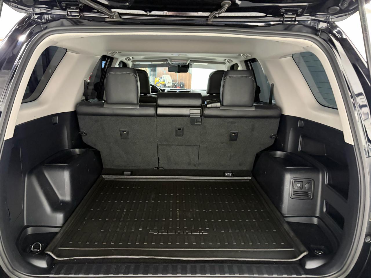 Toyota 4Runner SR5 Premium 4WD 2024