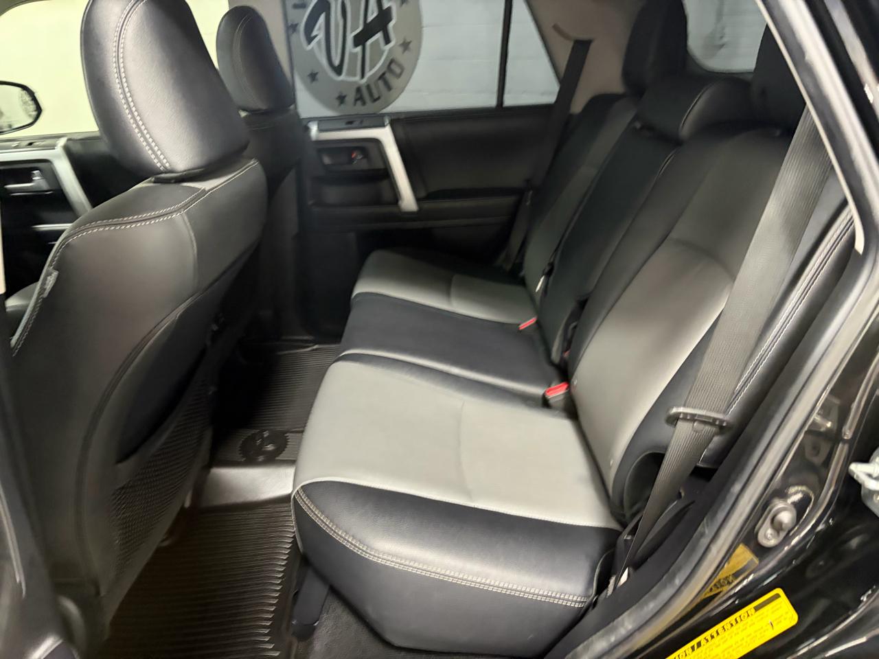 Toyota 4Runner SR5 Premium 4WD 2024