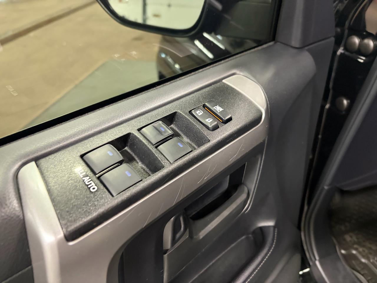 Toyota 4Runner SR5 Premium 4WD 2024