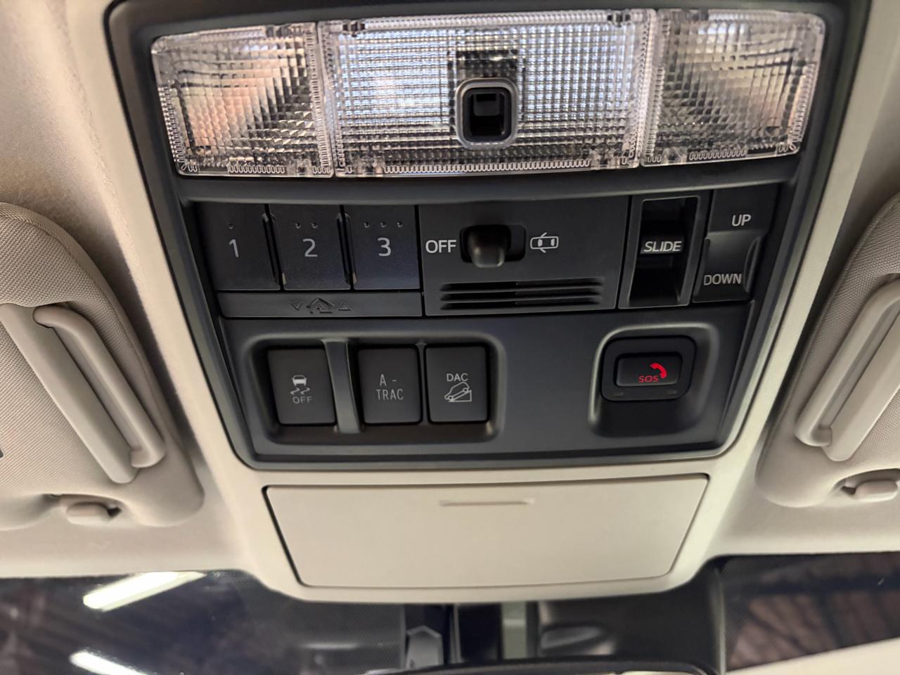 Toyota 4Runner SR5 Premium 4WD 2024