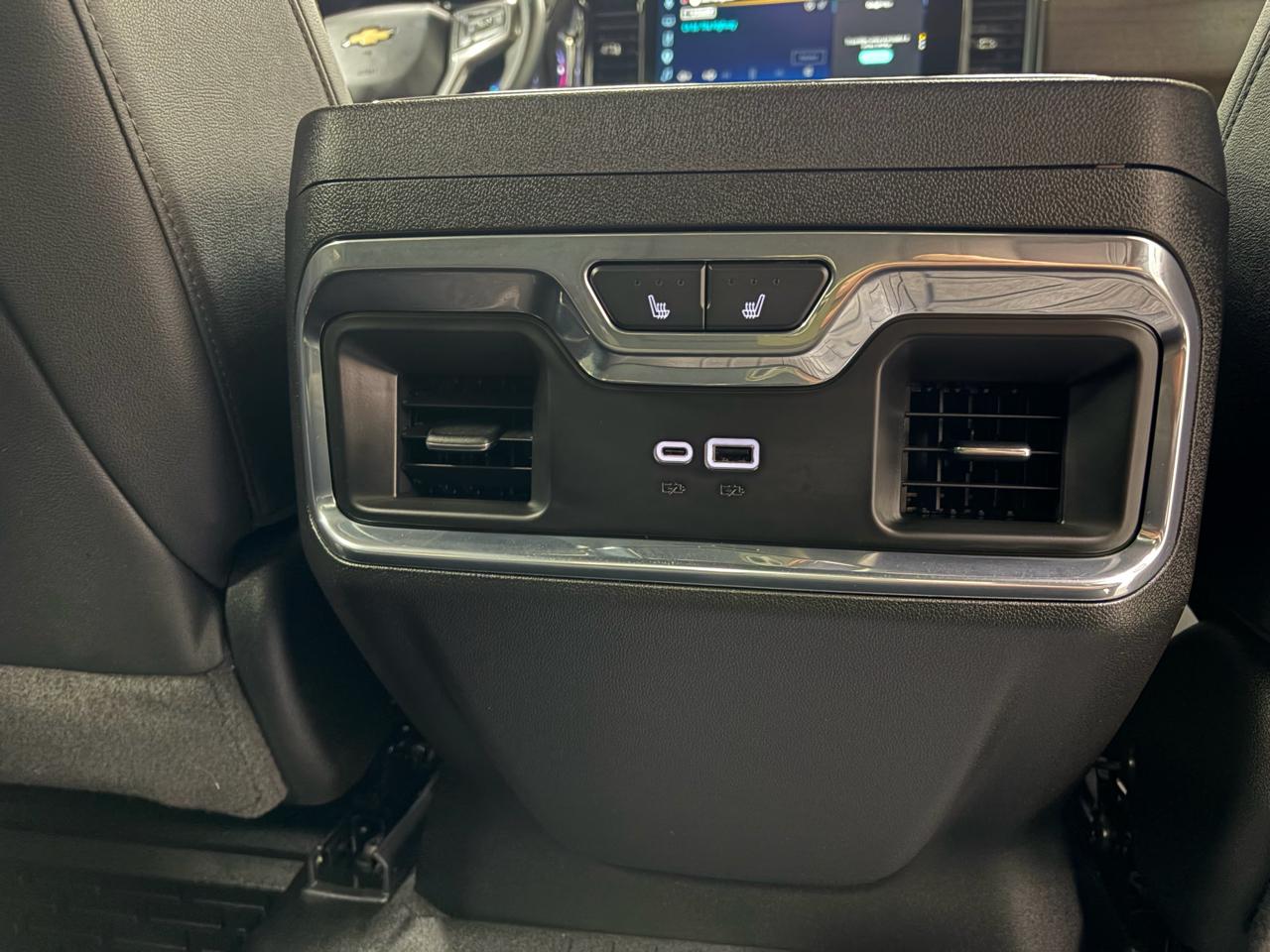 Chevrolet Silverado 2500HD High Country Crew Cab Long Box 4WD 2025