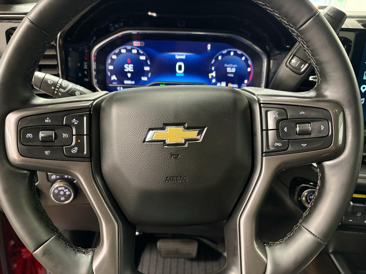 Chevrolet Silverado 2500HD High Country Crew Cab Long Box 4WD 2025