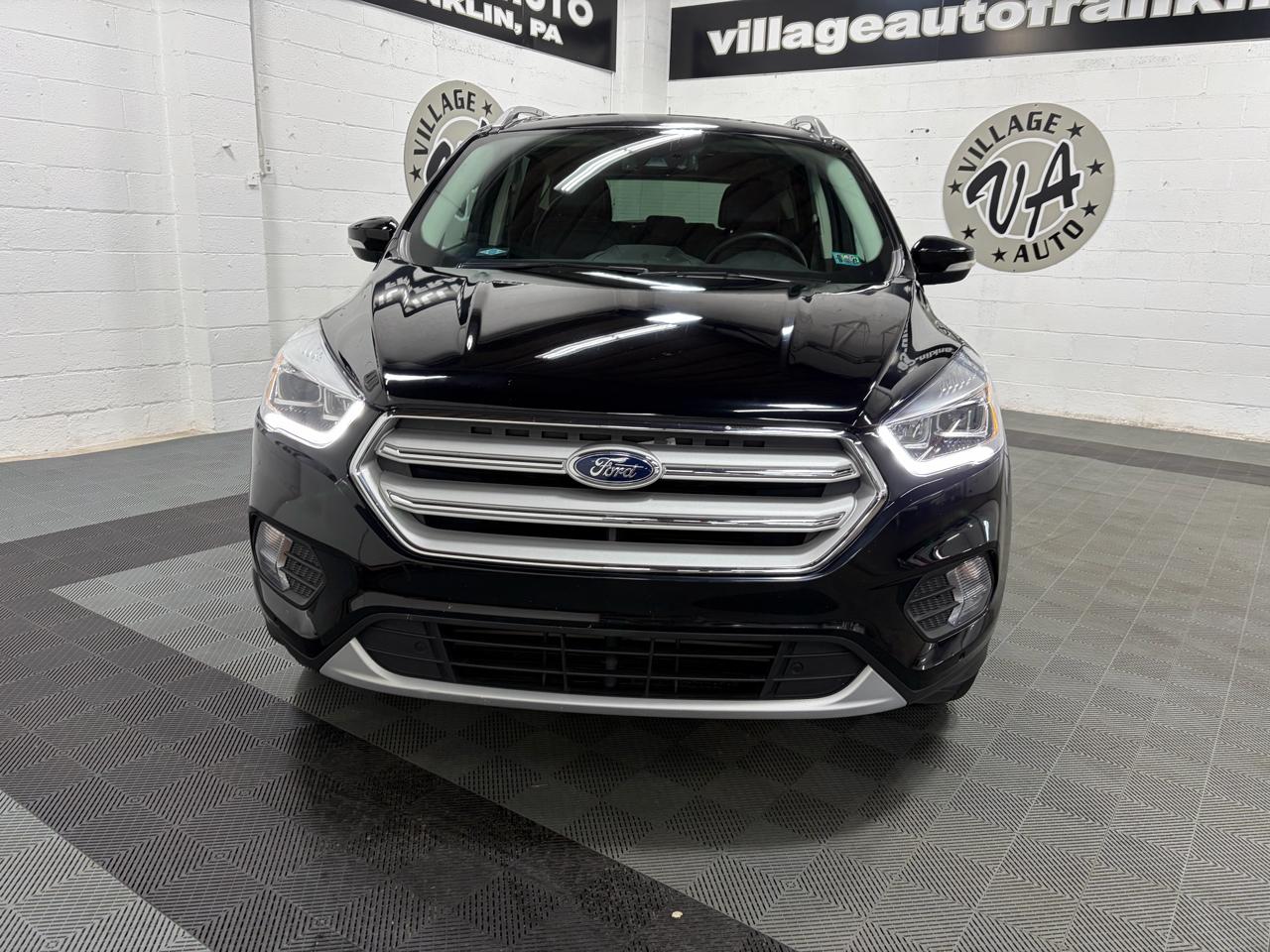 Ford Escape Titanium 4WD 2017