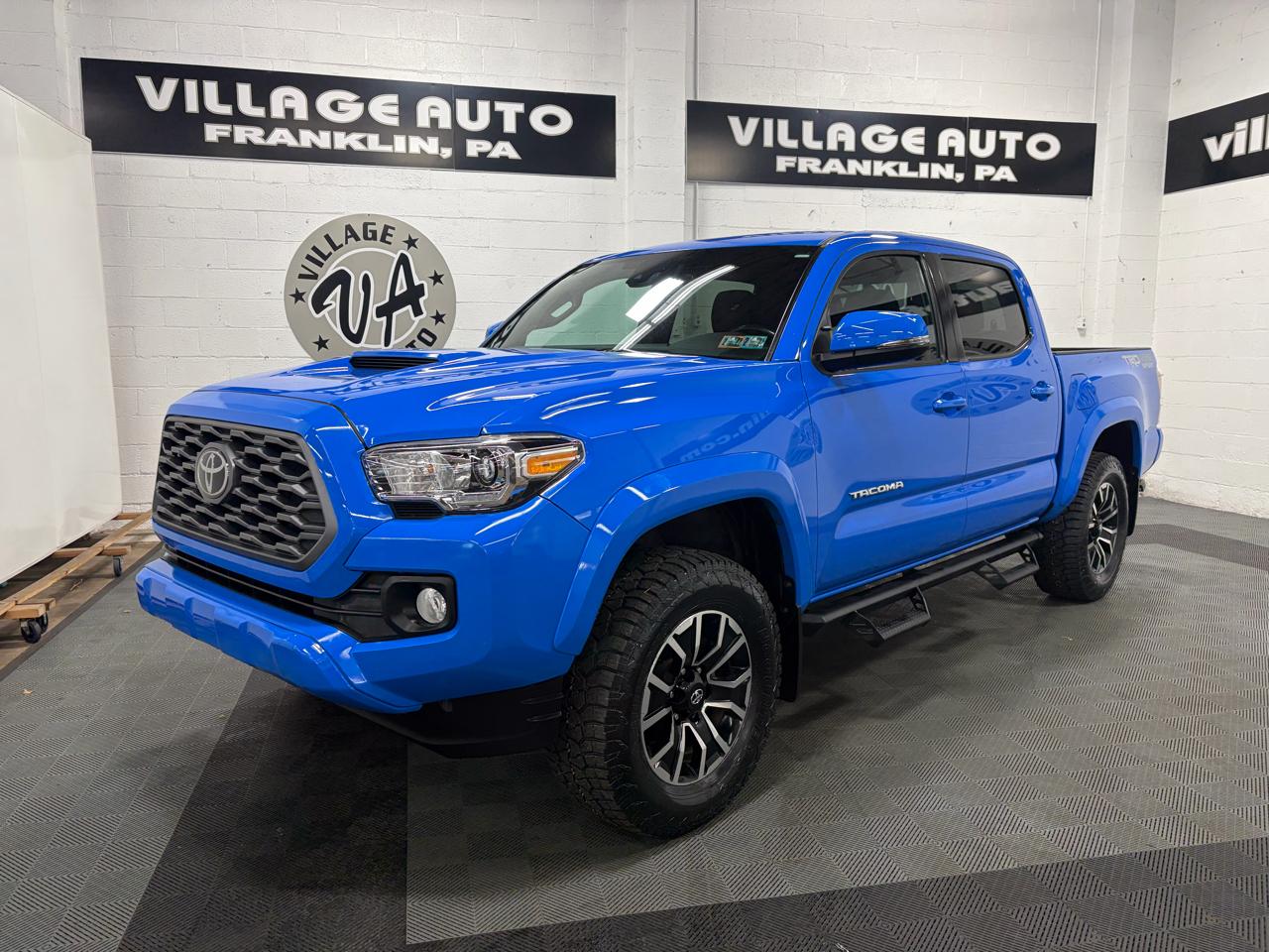 Toyota Tacoma 4WD Double Cab V6 AT TRD Sport (Natl) 2021