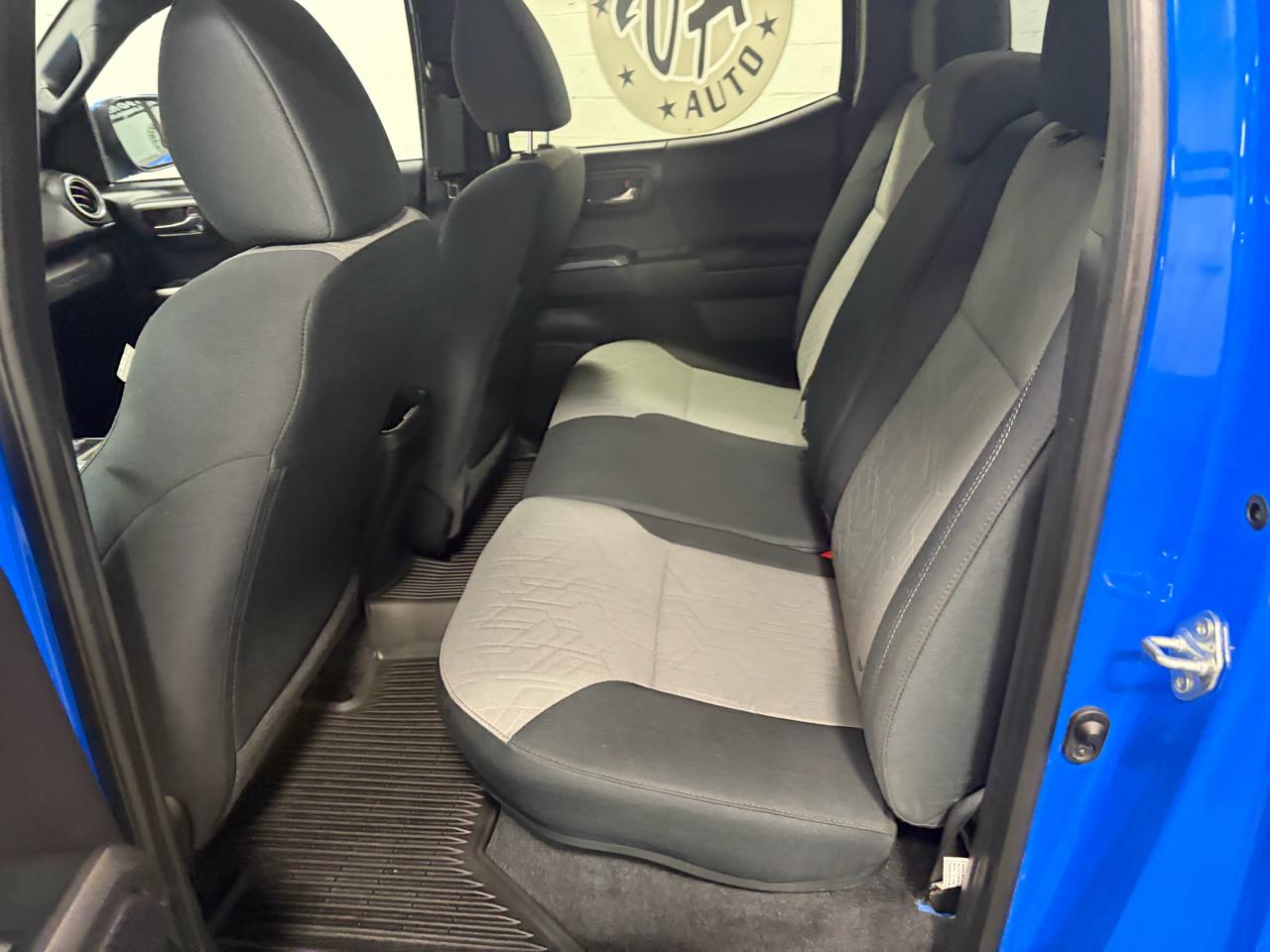 Toyota Tacoma 4WD Double Cab V6 AT TRD Sport (Natl) 2021