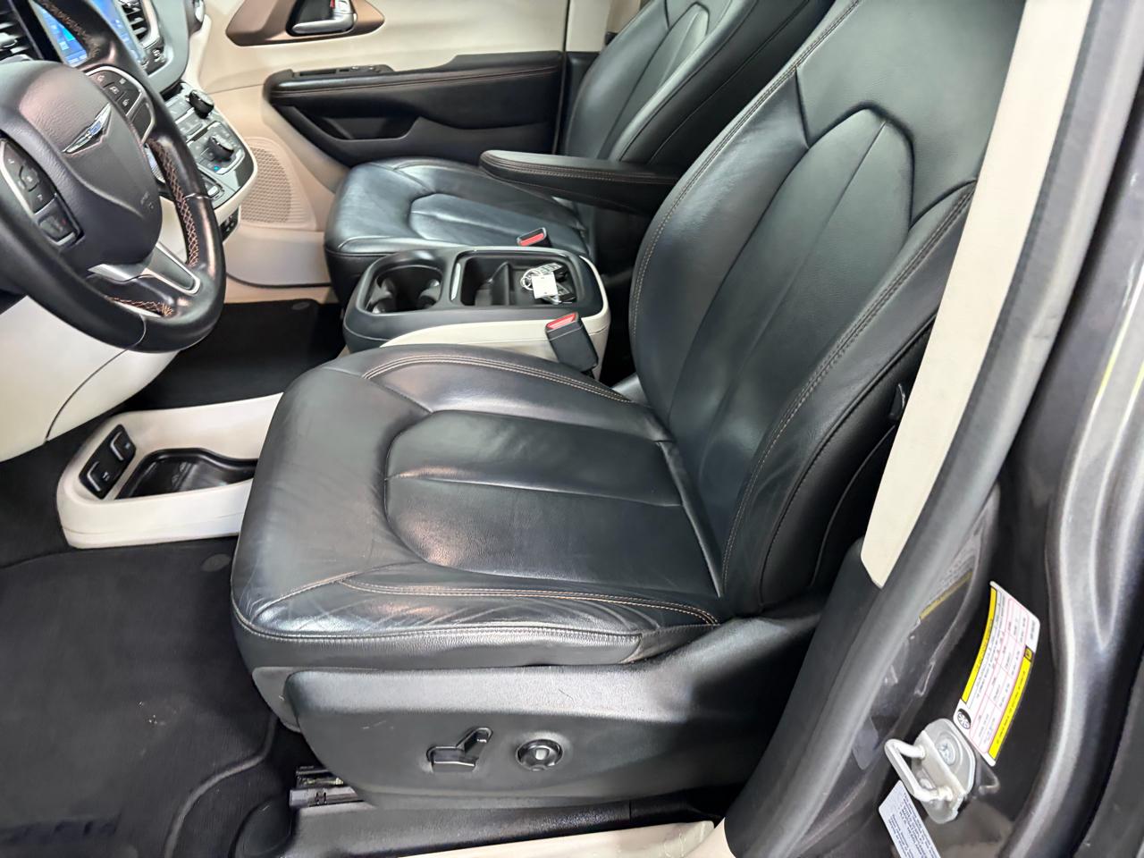 Chrysler Pacifica Touring-L 2017