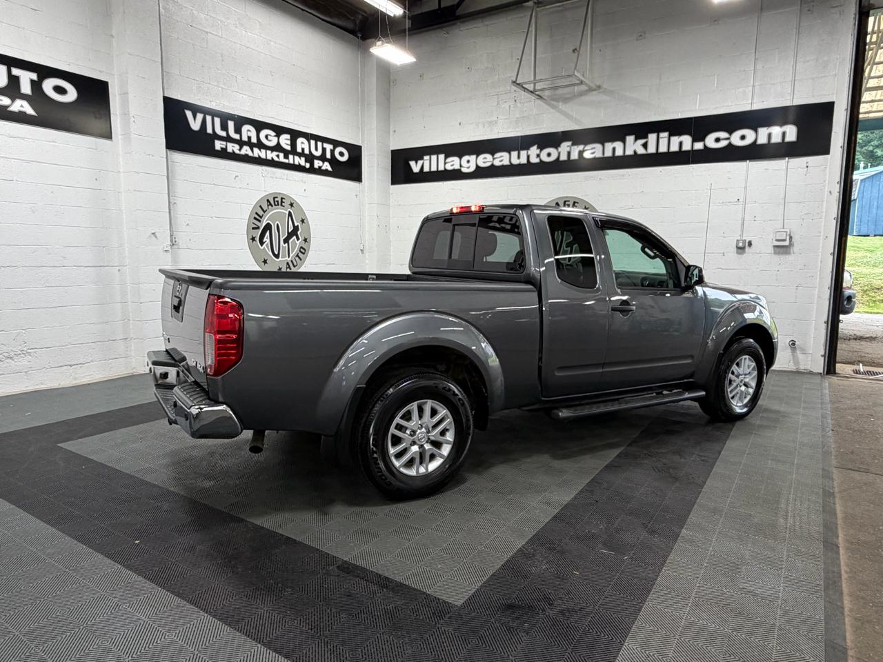 Nissan Frontier King Cab 4x4 SV 2021