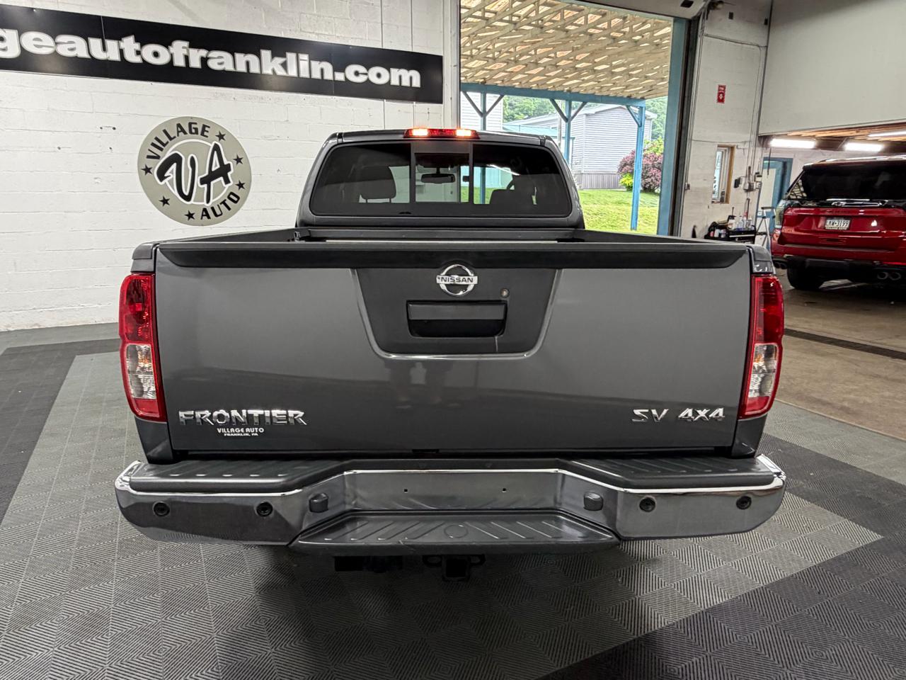 Nissan Frontier King Cab 4x4 SV 2021