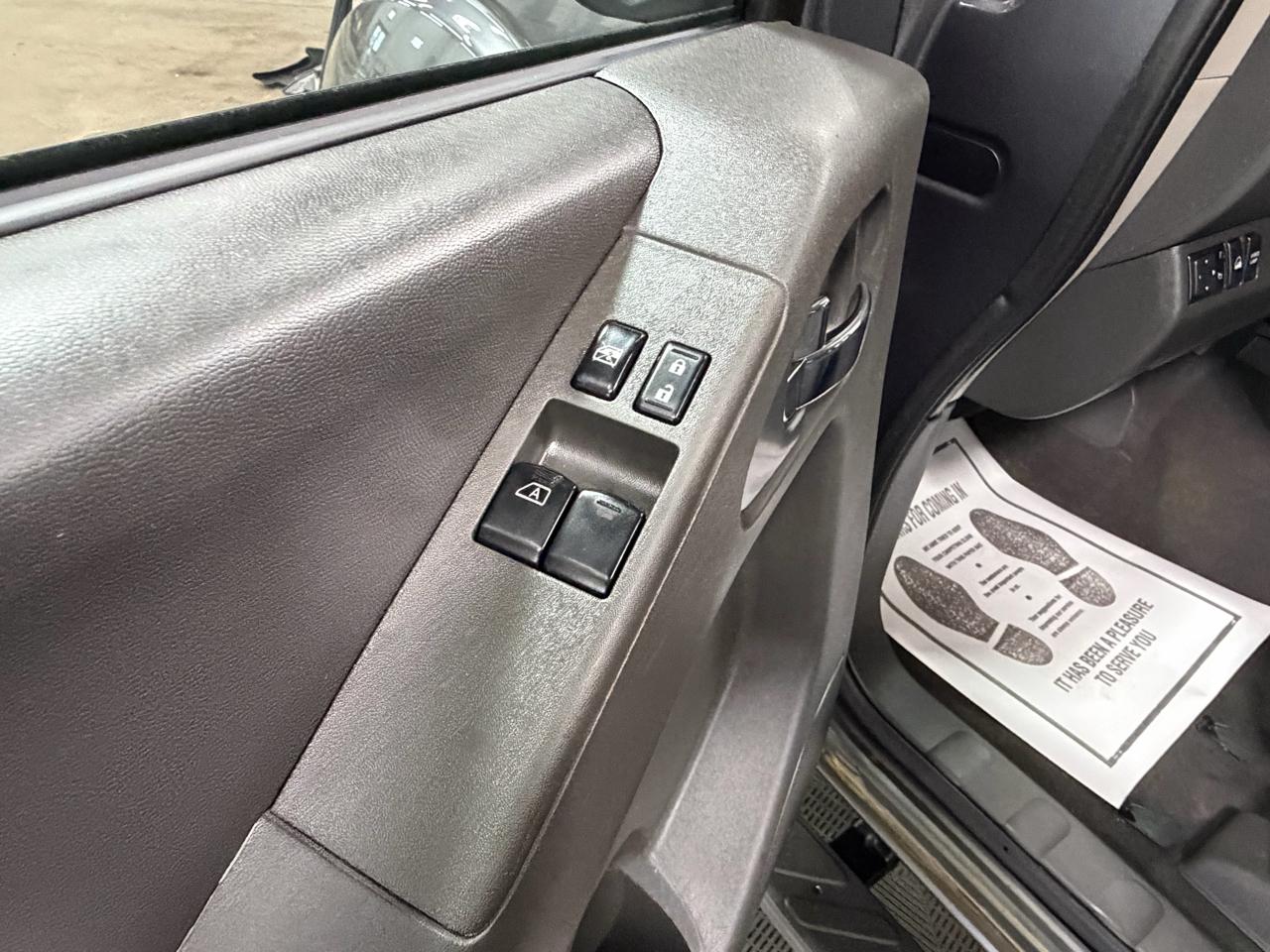 Nissan Frontier King Cab 4x4 SV 2021
