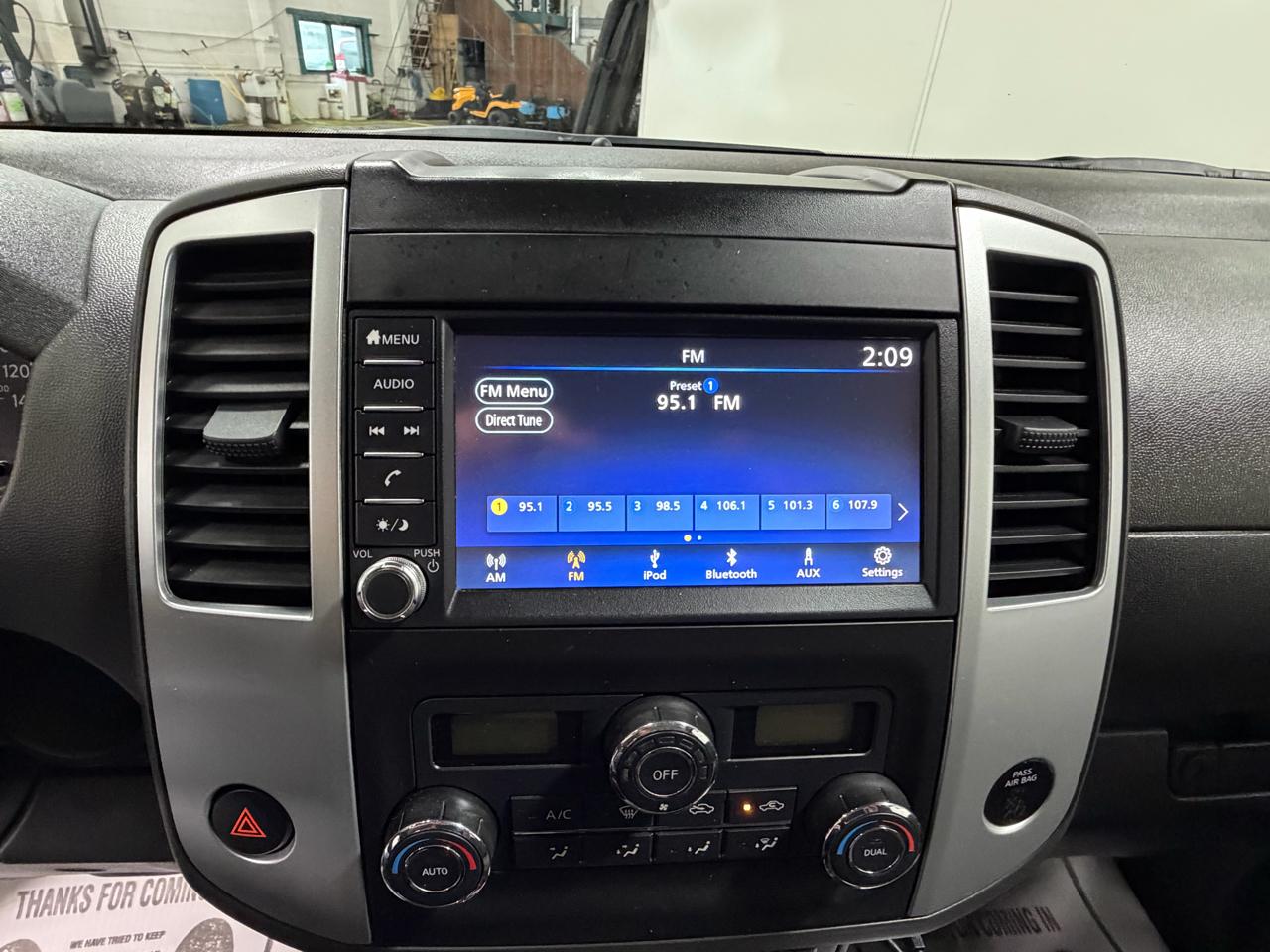 Nissan Frontier King Cab 4x4 SV 2021