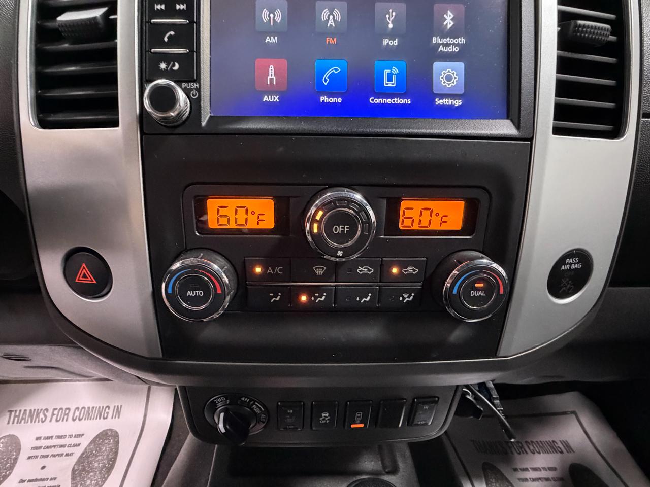 Nissan Frontier King Cab 4x4 SV 2021
