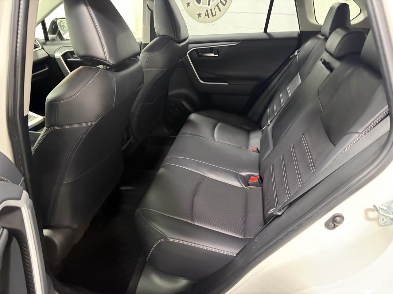 Toyota RAV4 Limited AWD 2019
