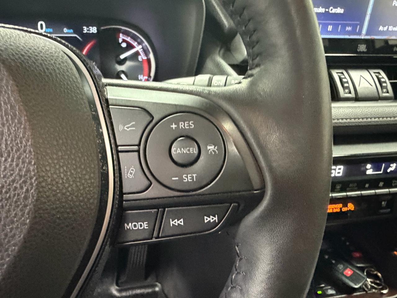 Toyota RAV4 Limited AWD 2019