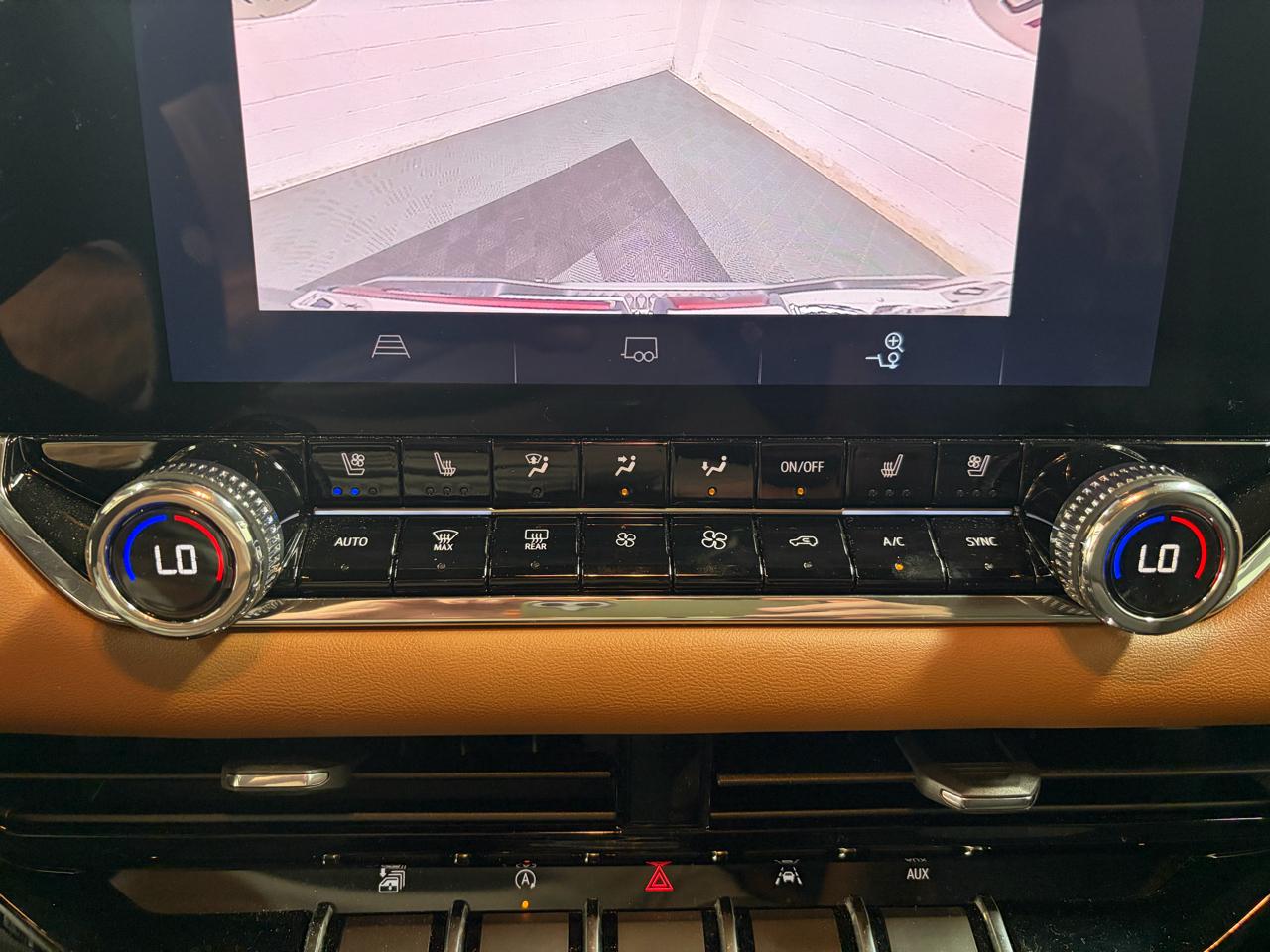 GMC Canyon AT4 Crew Cab 4WD 2025