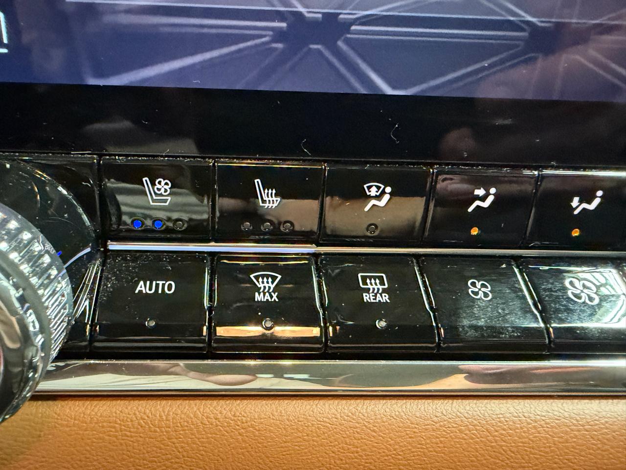 GMC Canyon AT4 Crew Cab 4WD 2025