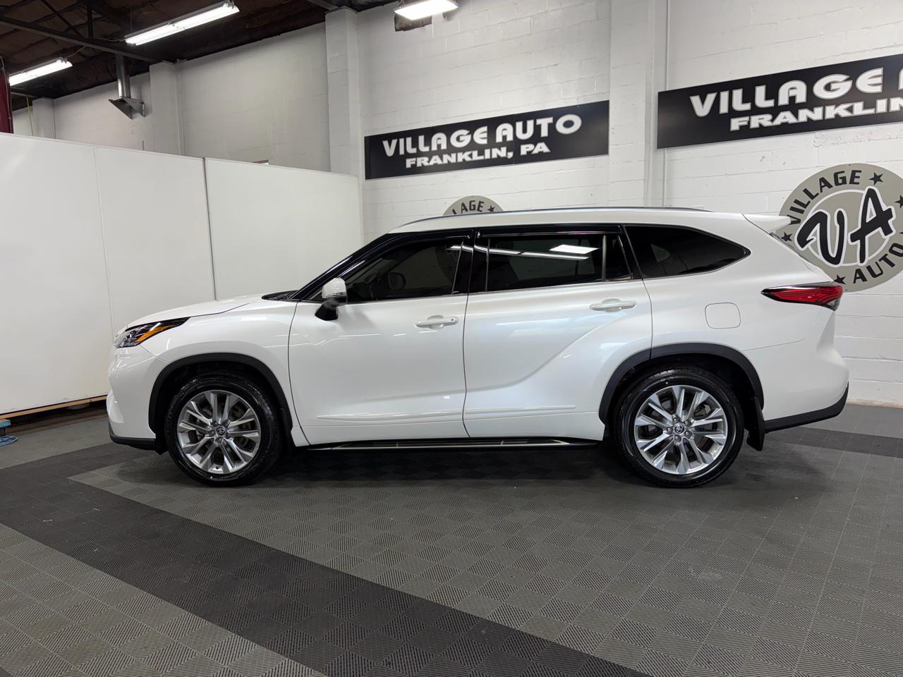 Toyota Highlander Limited AWD V6 2021