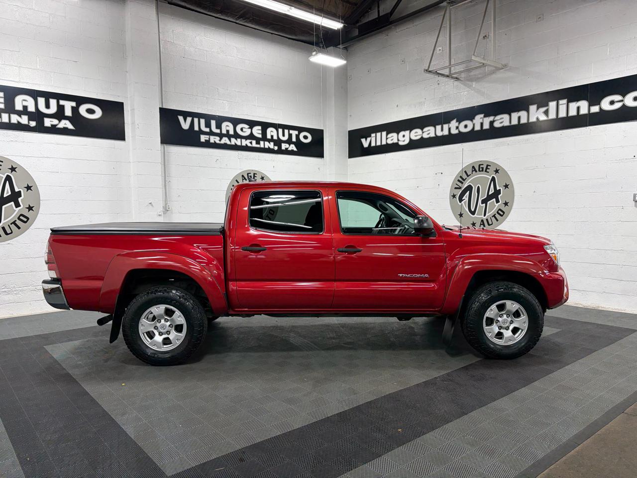 Toyota Tacoma SR5 Double Cab 4WD V6 2015