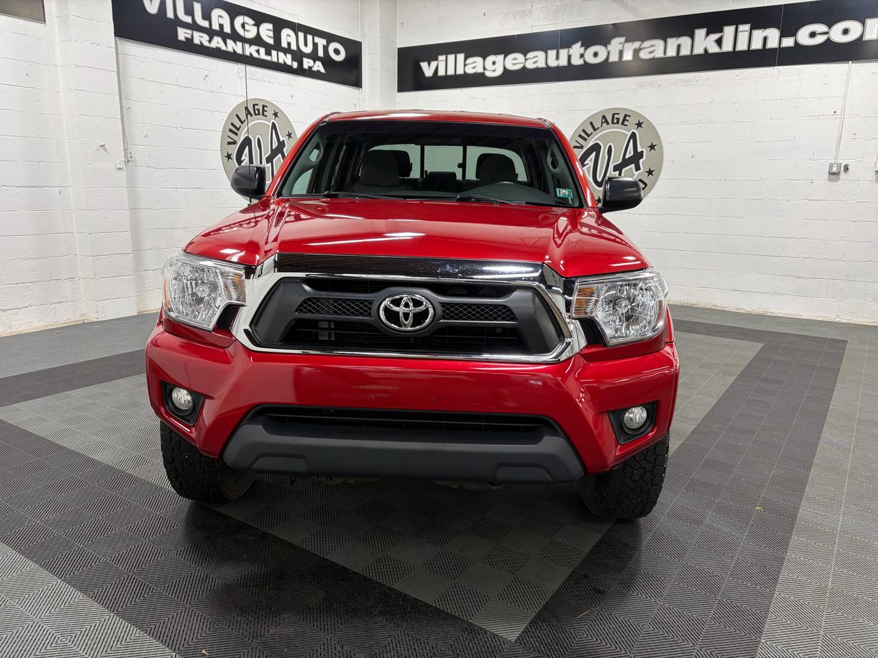 Toyota Tacoma SR5 Double Cab 4WD V6 2015