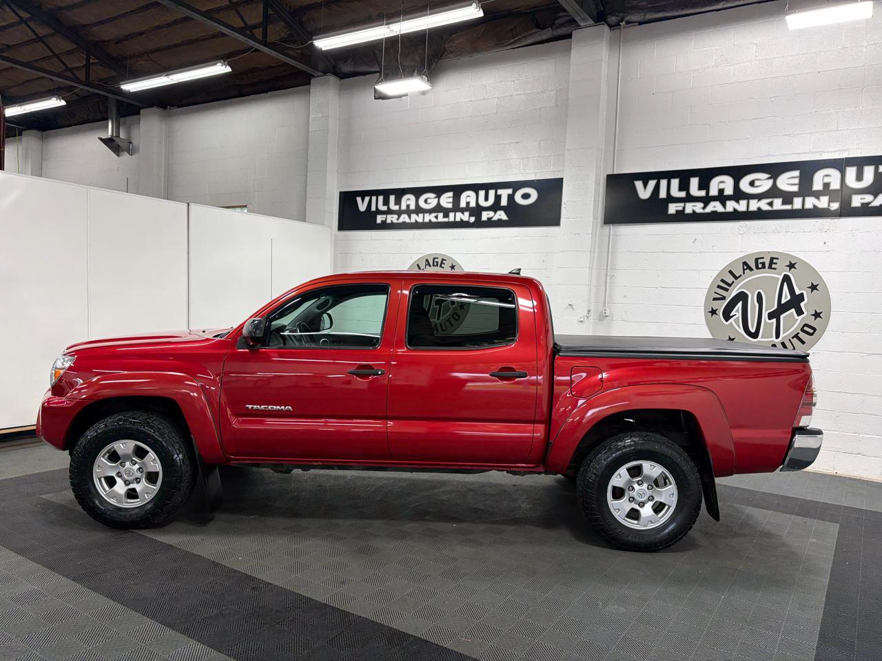 Toyota Tacoma SR5 Double Cab 4WD V6 2015
