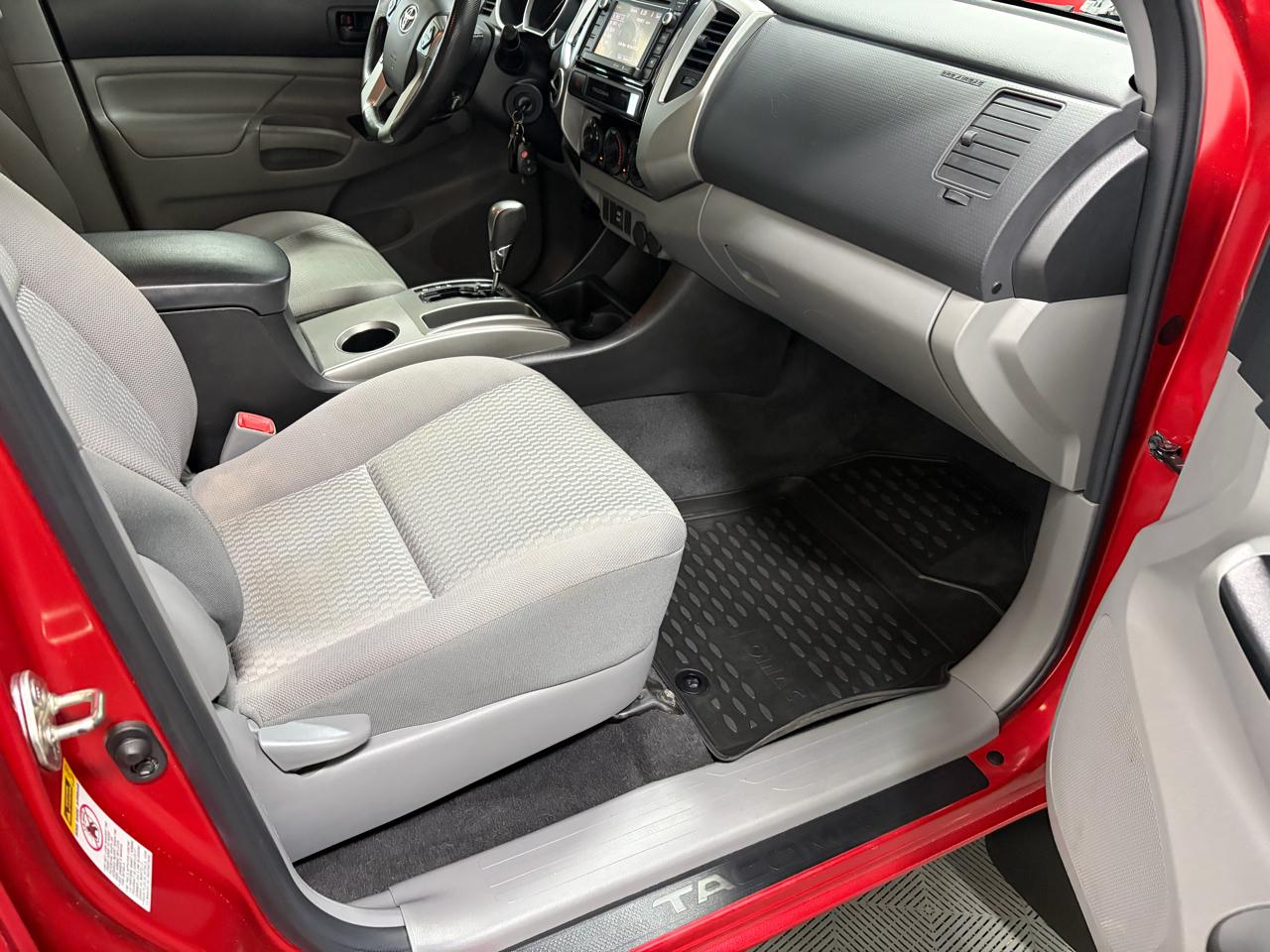 Toyota Tacoma SR5 Double Cab 4WD V6 2015