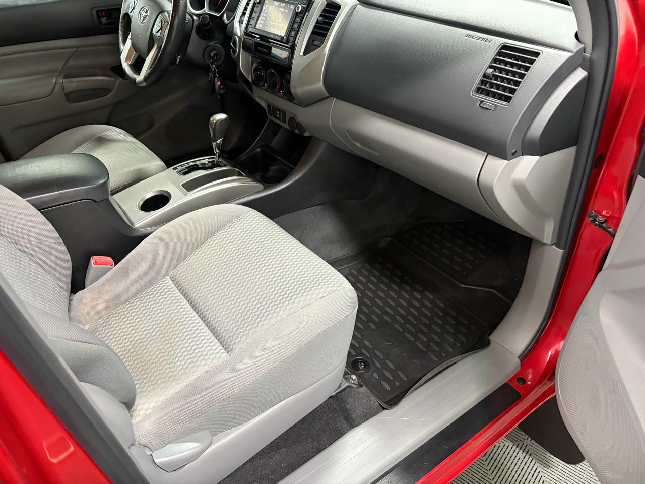 Toyota Tacoma SR5 Double Cab 4WD V6 2015