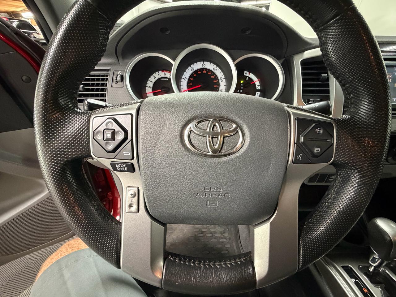 Toyota Tacoma SR5 Double Cab 4WD V6 2015